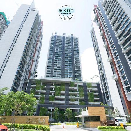 Grand Medini Suites By Rr Jbcity Nusajaya  Exterior foto