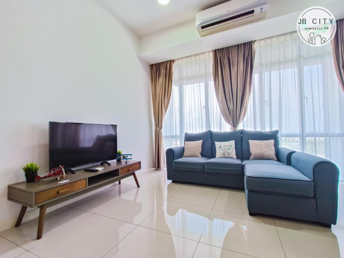 Grand Medini Suites By Rr Jbcity Nusajaya  Exterior foto